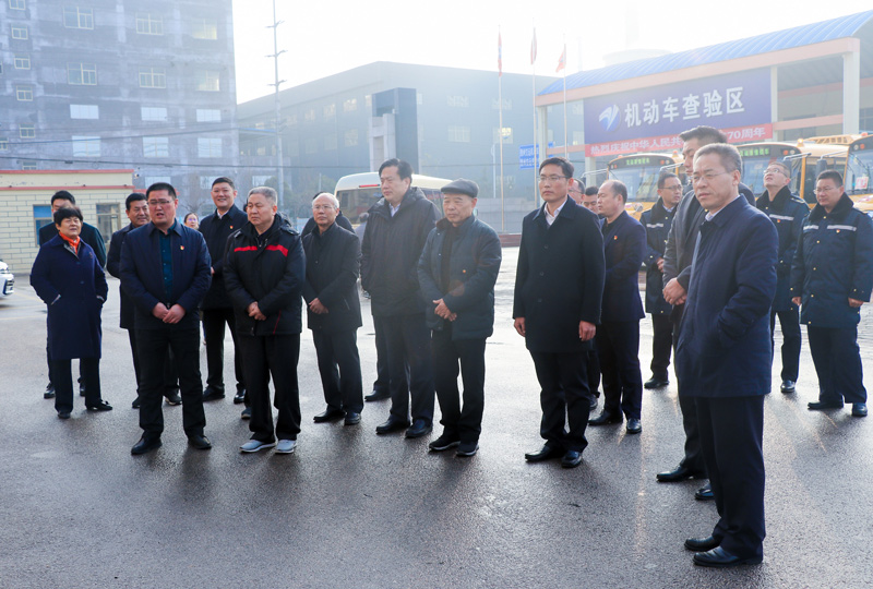 緗戦〉2.jpg 緗戦〉2.jpg