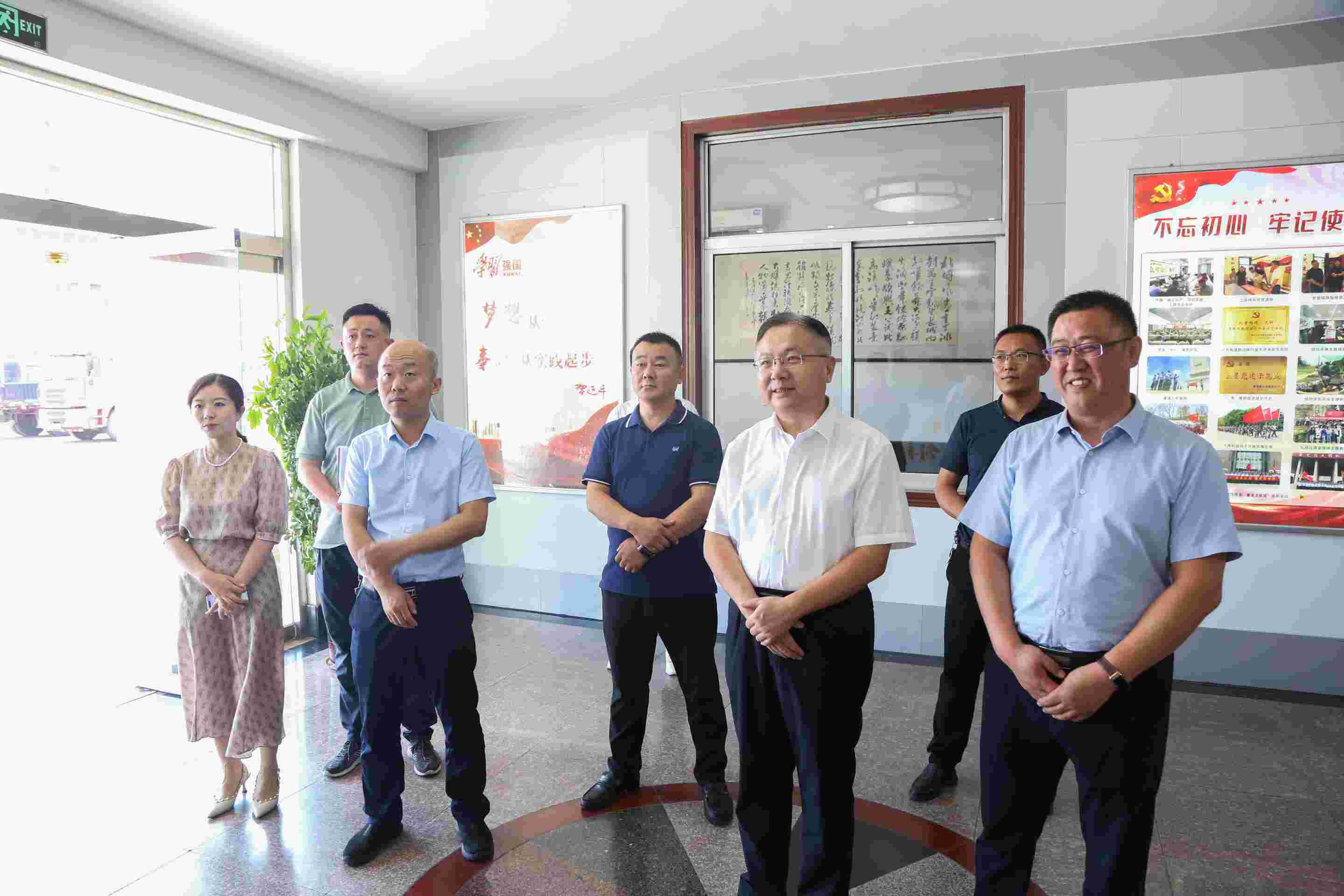 2Q2A8684(1).jpg 2Q2A8684(1).jpg